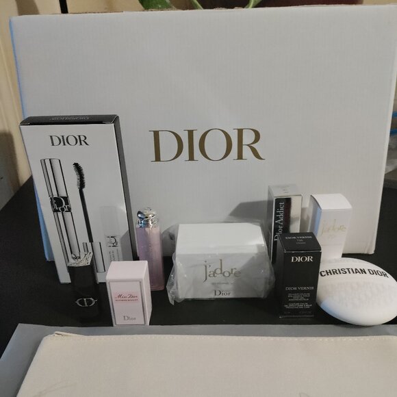 DIOR LUXURY BUNDLE 10pc WITH POUCH..NEW ! - Picture 3 of 6